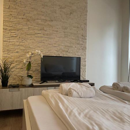 בלגרד Empire Queen Apartments מראה חיצוני תמונה
