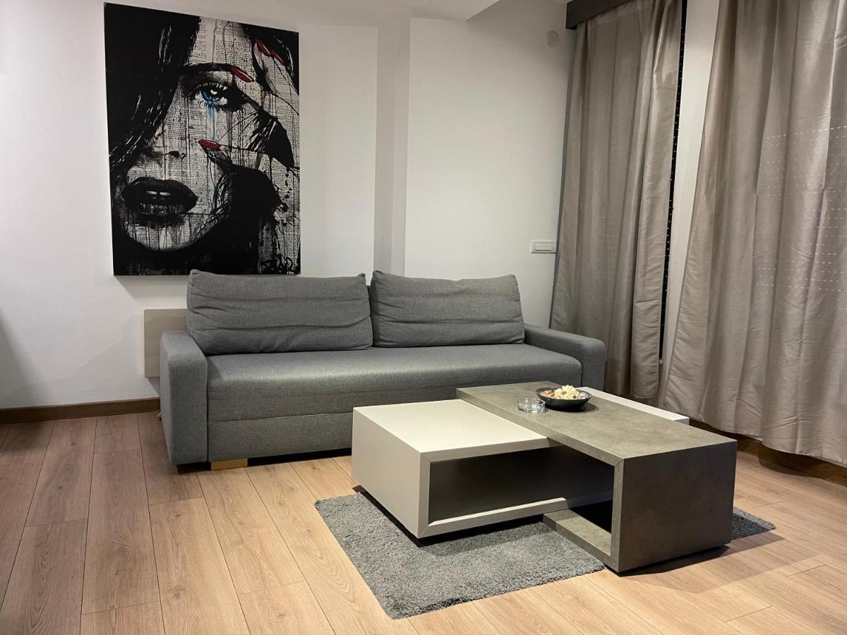 בלגרד Empire Queen Apartments מראה חיצוני תמונה