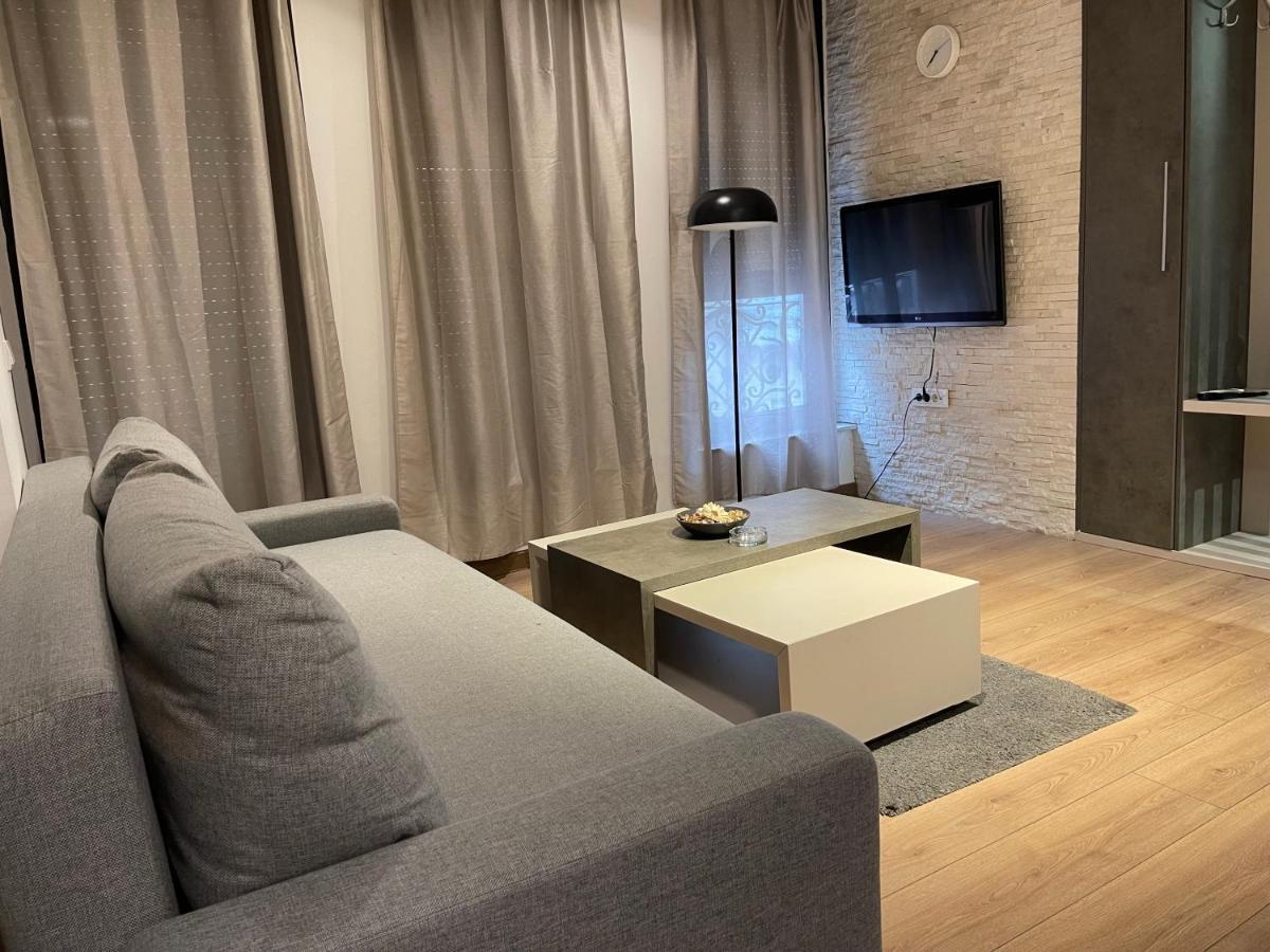 בלגרד Empire Queen Apartments מראה חיצוני תמונה